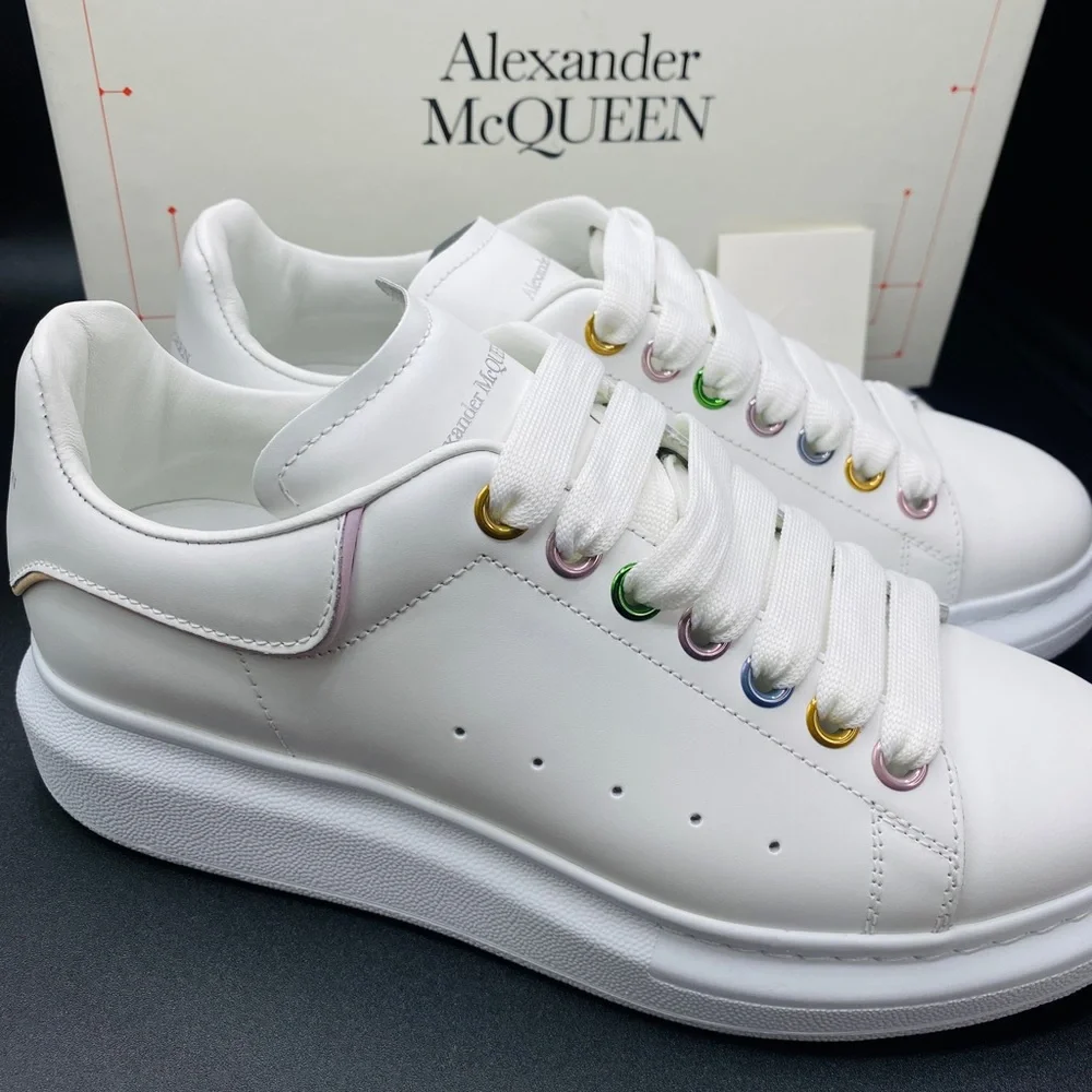Alexander McQueen Women’s Oversized Leather Sneakers Size 9.5 NWB AUTHENTIC - Picture 4 of 10